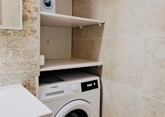 Le Cocon De Setois, Clim, Patio Et Garage Pour Vehicule Moyen, Type Clio, Draps Et Serviettes Inclus Lägenhet