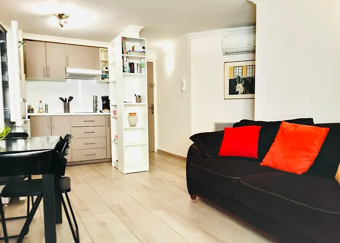 Lägenhet Le Cocon De Setois, Clim, Patio Et Garage Pour Vehicule Moyen, Type Clio, Draps Et Serviettes Inclus *