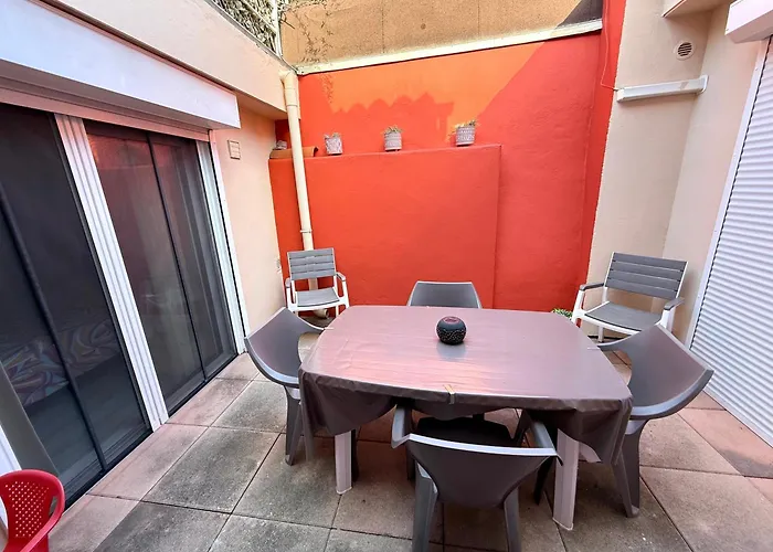 Le Cocon De Setois, Clim, Patio Et Garage Pour Vehicule Moyen, Type Clio, Draps Et Serviettes Inclus Lägenhet